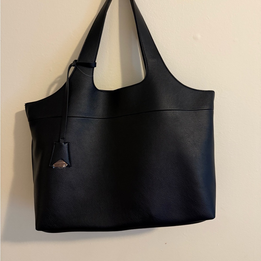 Elegant Black Leather Tote Bag